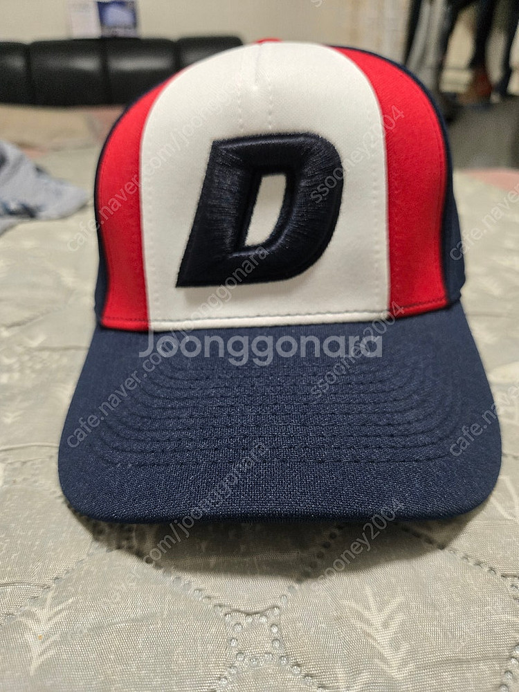 두산베어스어센틱올드유니폼곤색양의지90. 올드모자M--0