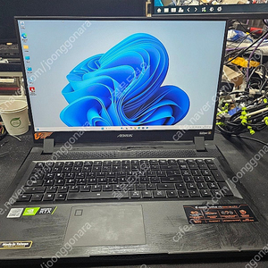 기가바이트 어로스 300hz i7 게이밍노트북 17g xc rtx3070 90만원