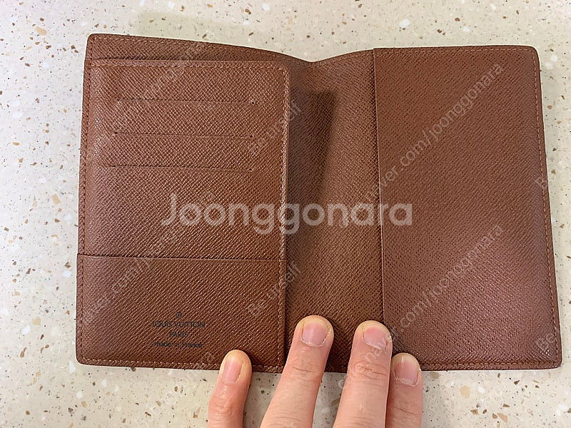 정품 루이비통 여권지갑--2