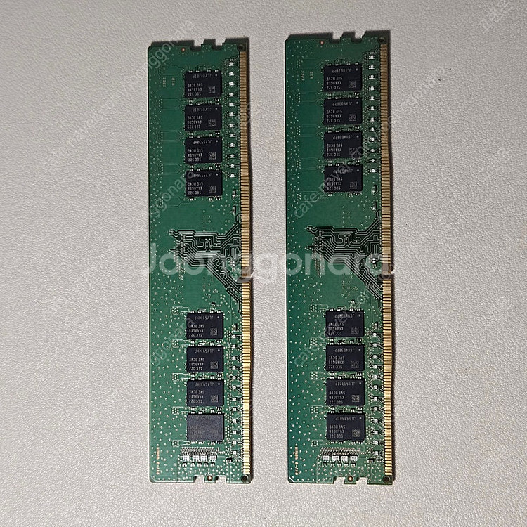 삼성전자 DDR4-3200 (16GB) 2개--2