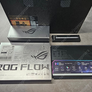 ASUS ROG Flow Z13 2세대 버전 4050 (GZ301VU-MU003W) 팝니다.