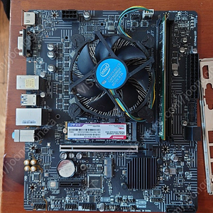 i3-10105 반본체 (CPU+h510m 메인보드+램+SSD)