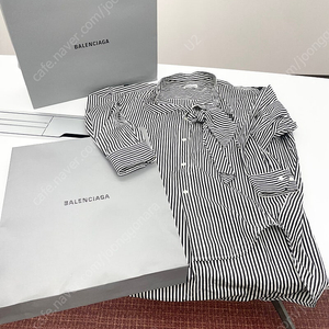 발렌시아가 여성 셔츠 BALENCIAGA