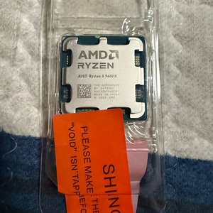 AMD 라이젠 9600X 판매합니다.