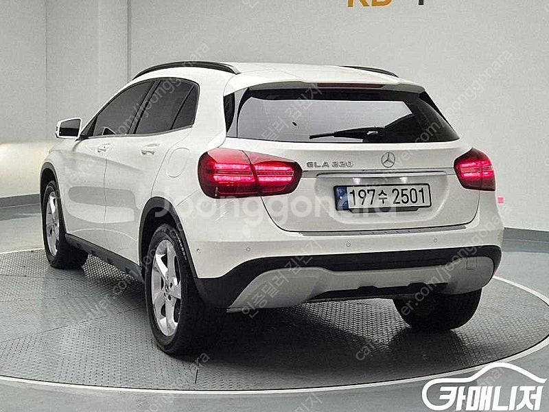 [벤츠]GLA클래스 X156 GLA220 (5인승) ★중고차★중고차매입★전액할부★저신용자★신불자★소액할부★현금★카드...--2