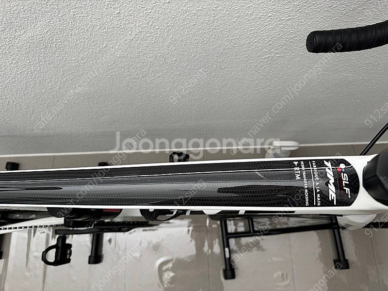 타임 알프듀에즈21 화이트 M 105di2 새상품급 대...--3