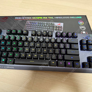 ASUS STRIX SCOPE RX TKL 무선 디럭스 키보드 판매합니다