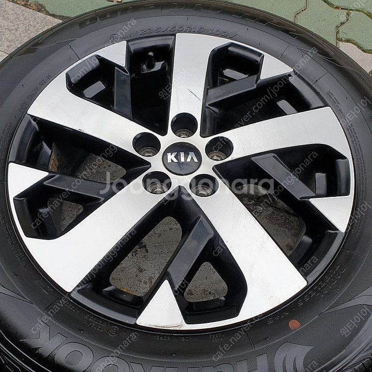 쏘렌토 MQ4 18인치 블렉 폴리쉬 휠타이어 타이어 한...--4