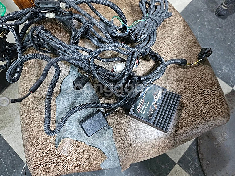 벨로스터n 수동 엉클칩 판매합니다--0