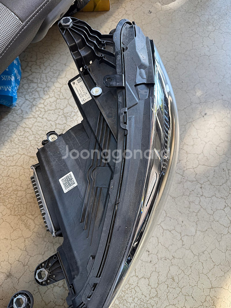 CLS 300d 헤드라이트--3