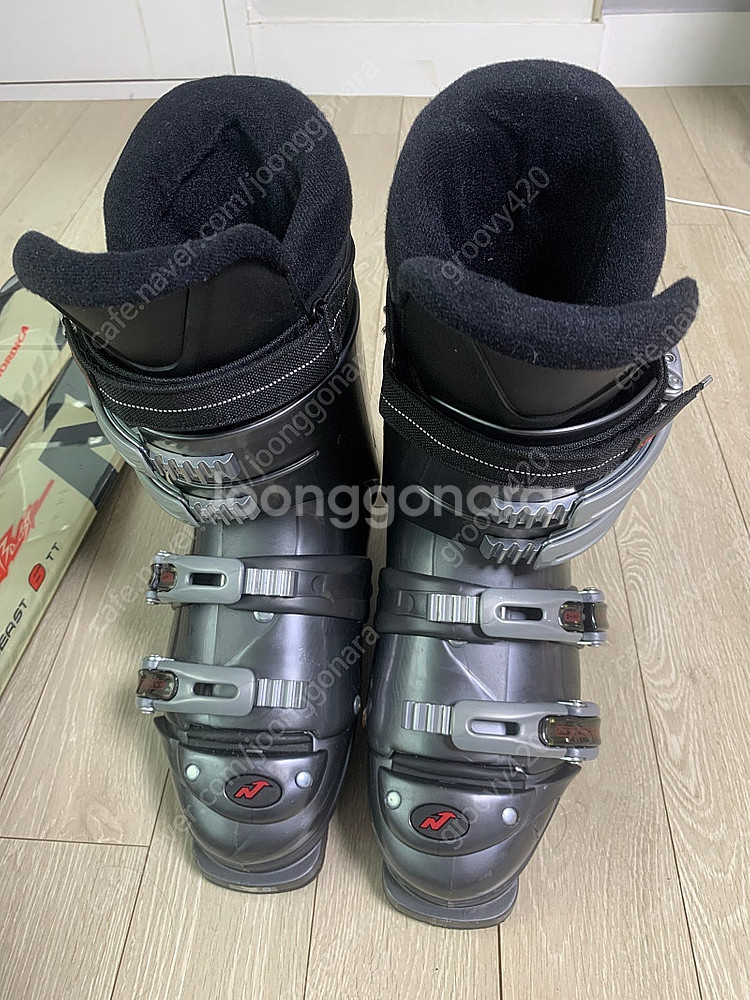 카빙 스키세트 2대--1