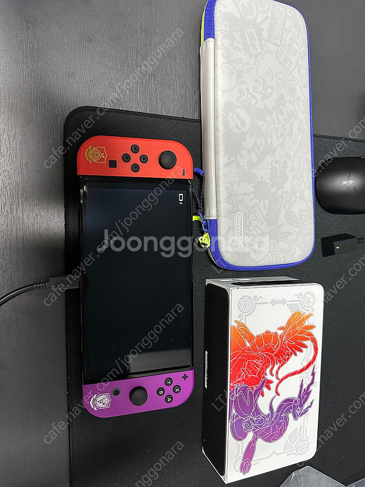 닌텐도 스위치 OLED 포켓몬 에디션 및 케이스--2