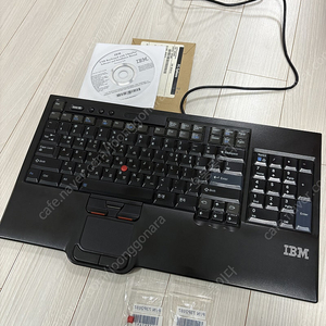 IBM SK-8835 UltraNav 키보드