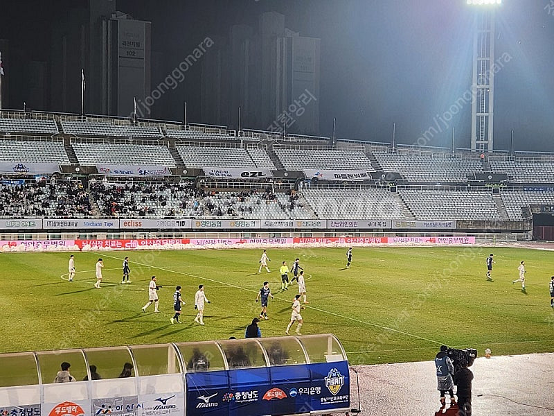 대구FC VS 충남아산 4연석 티켓 구합니다.--0