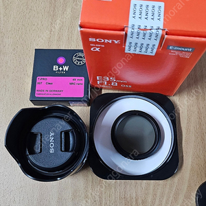 Sony SEL35F18 판매합니다.