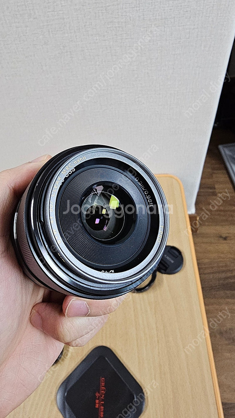Sony SEL35F18 판매합니다.--2