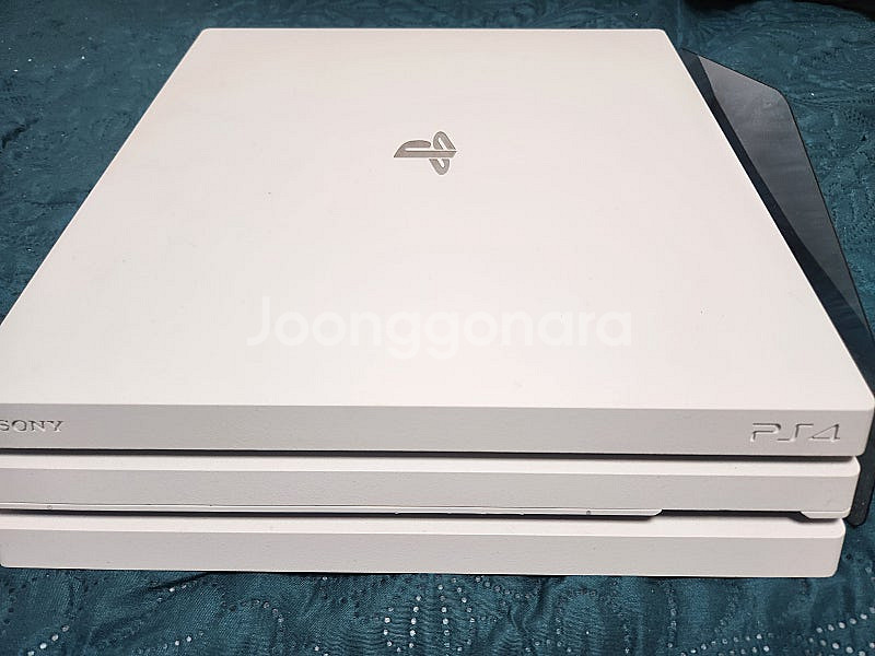 플스4프로 ps4프로 s급 2020.4월제품 거의사용하...--2