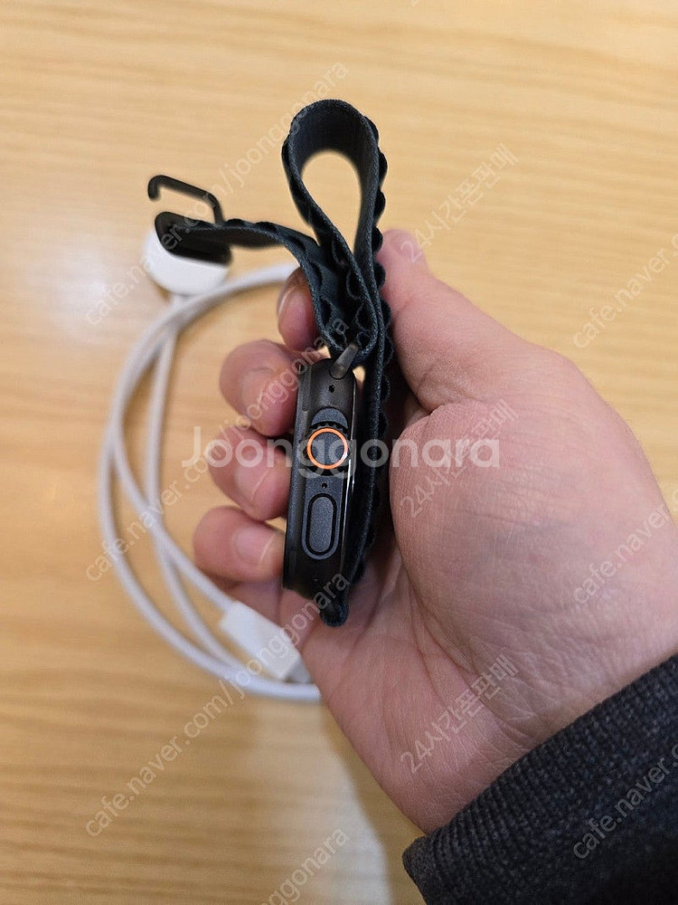 애플워치울트라2블랙49mm 알파인루프다크그린 자급제셀룰...--5