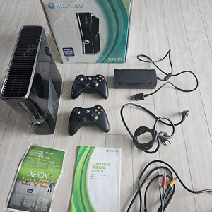 Xbox360 팝니다.