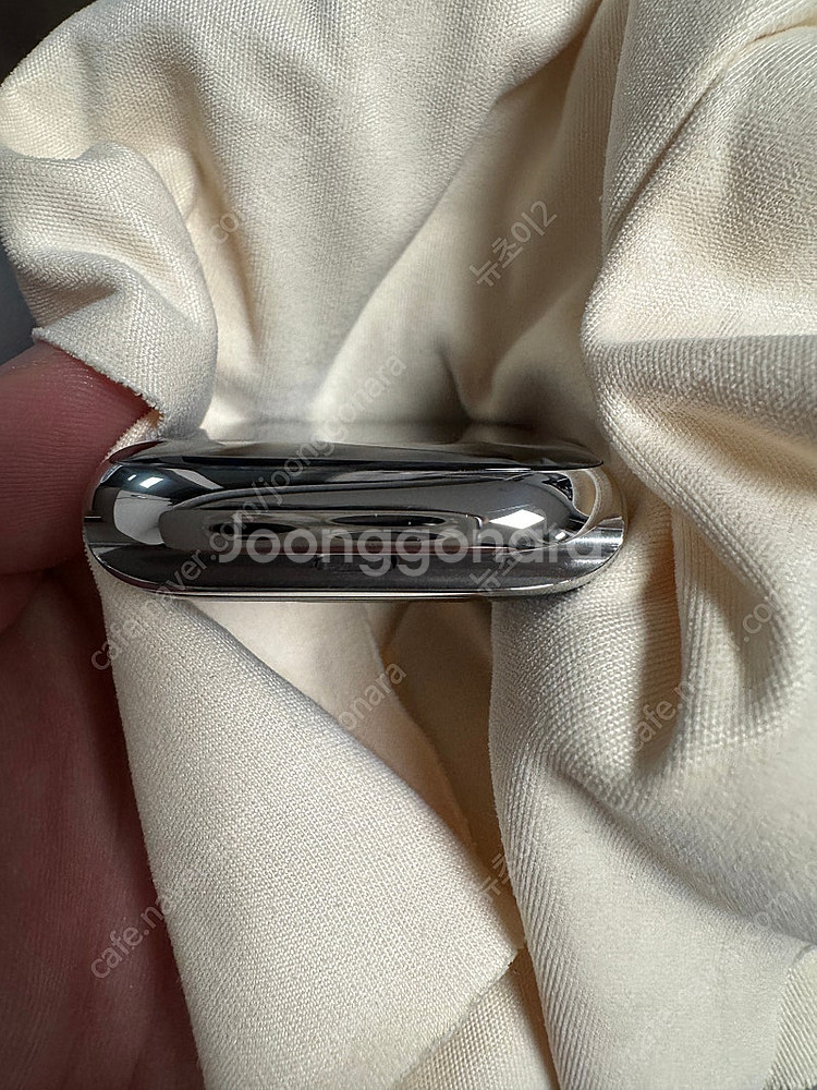 애플워치8 스테인리스 실버 45mm 팔아요!--6