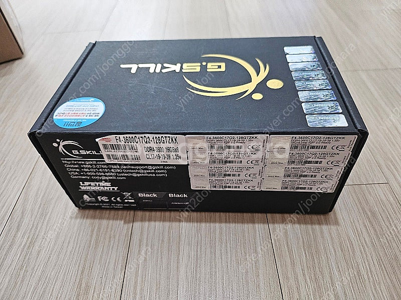 x299 ASUS ROG RAMPAGE VI EXTRE...--0