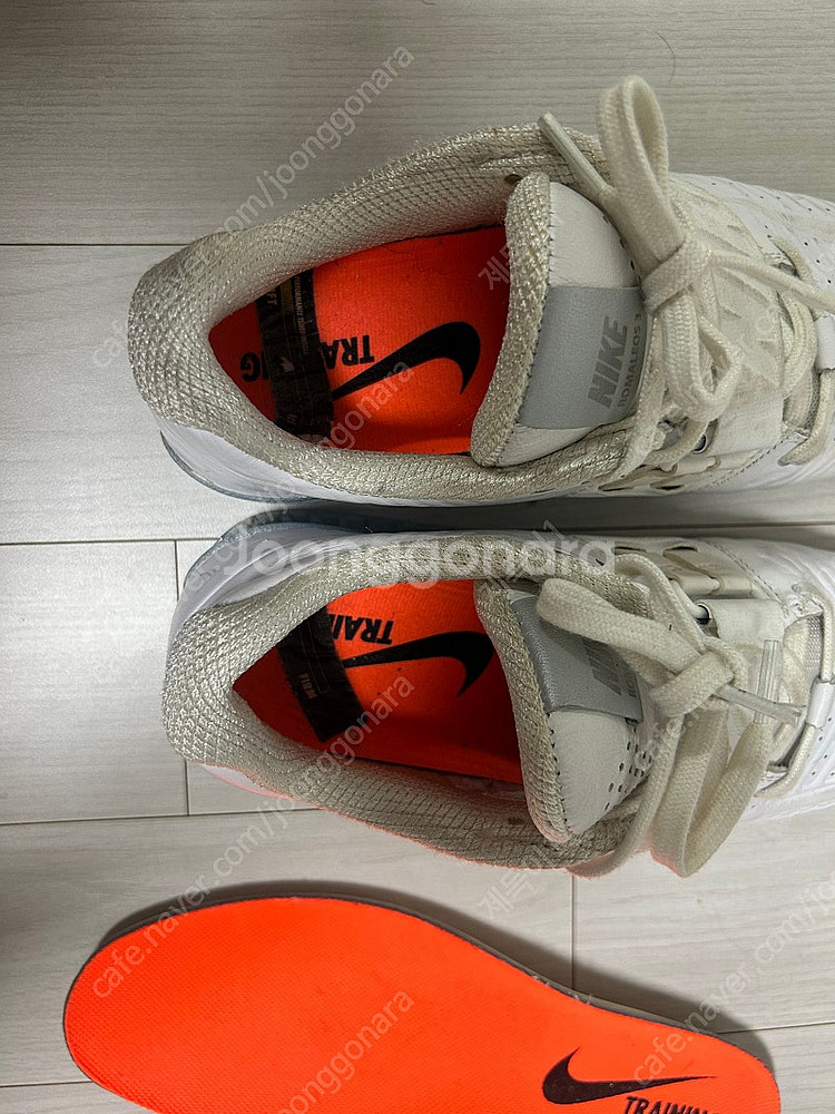 [ 245 6.5]로말레오3 xd 화이트--1