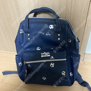 Smiggle Dimi Backpack - Navy LEAGUE 스미글 백팩, 초등 가방, 책가방 팝니다. (택포1.2만)