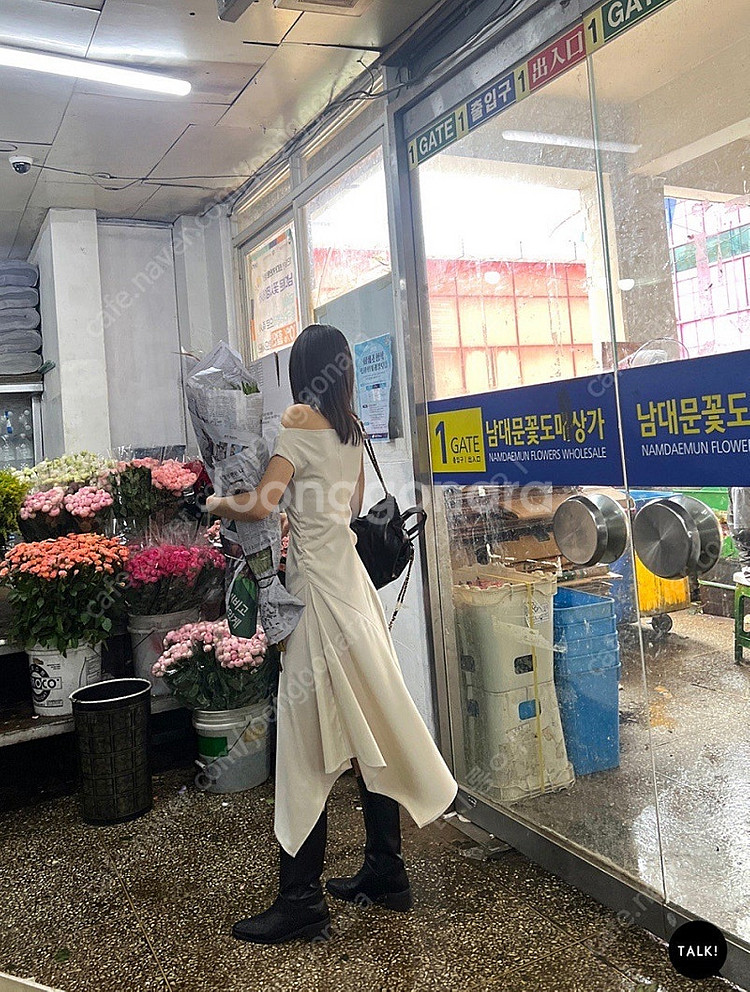 언앤써드미스테리 UM 오프숄더 원피스 연말룩!--9