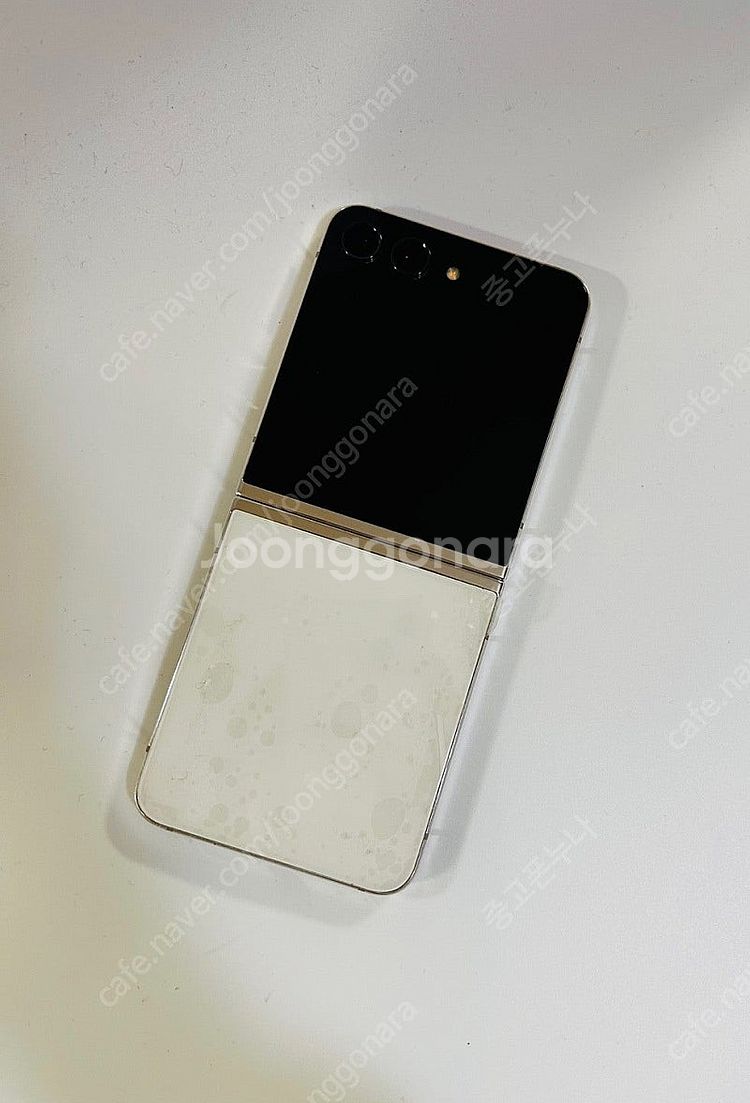 새폰급) 갤럭시 제트플립5 512GB 화이트 중고폰공기...--4