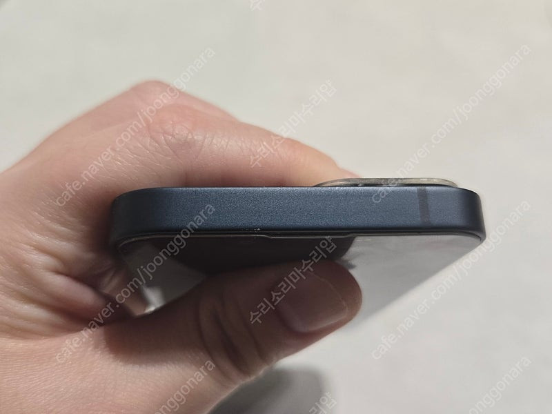 아이폰 13mini 블랙 256 판매합니다--3