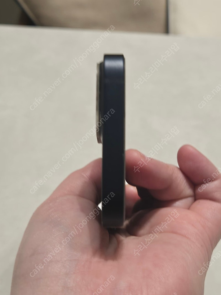 아이폰 13mini 블랙 256 판매합니다--6