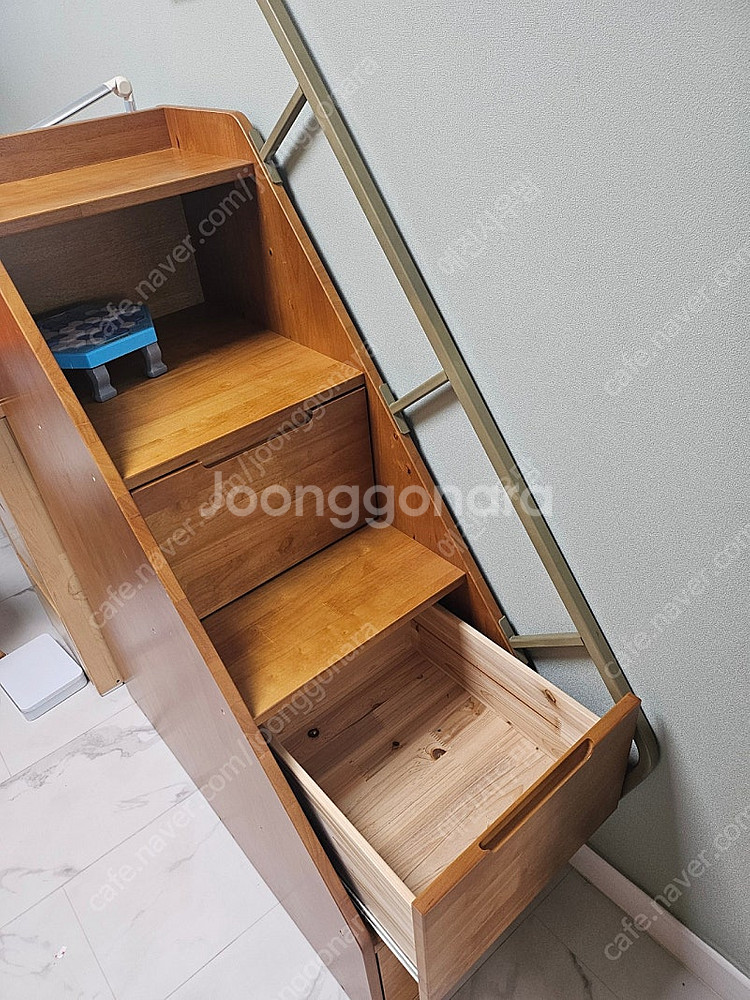 이층침대계단입니다--1