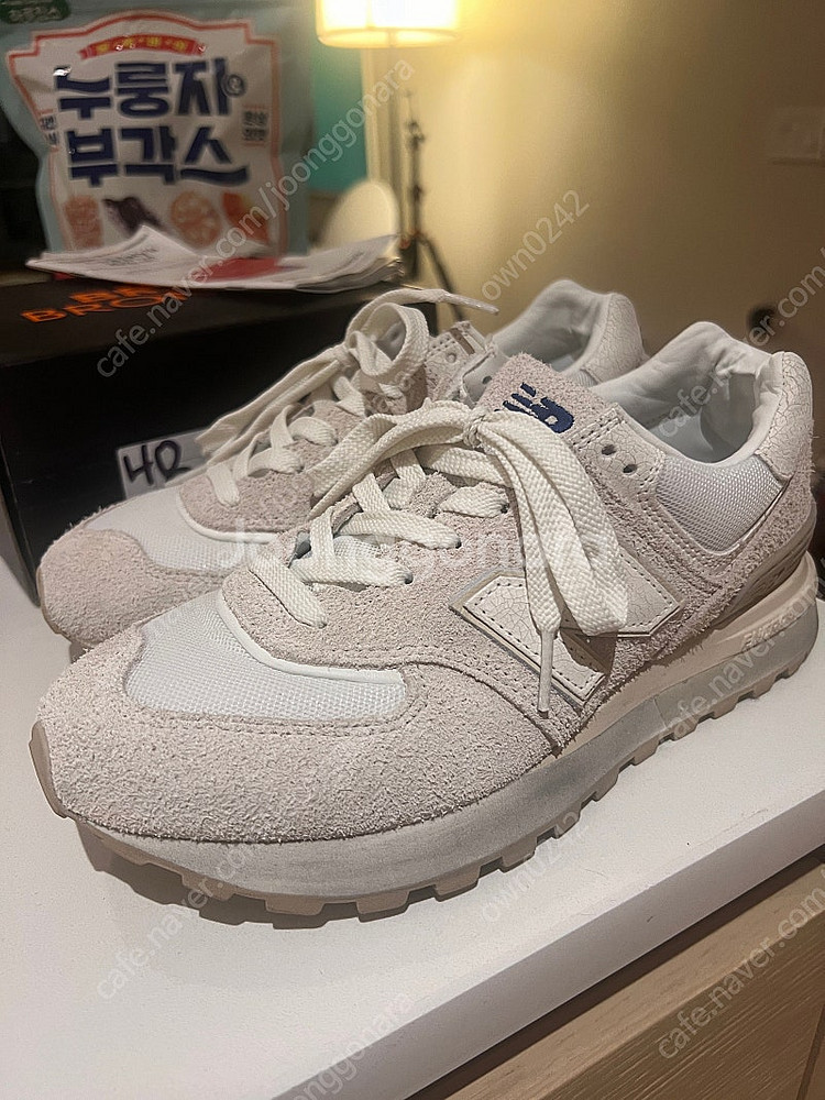 뉴발란스 x 렉토 574 애쉬크림 레거시 245--0