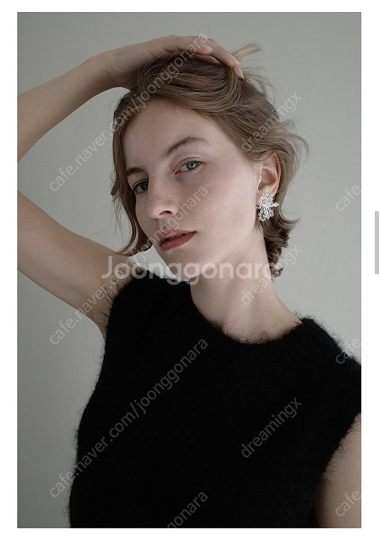 먼데이에디션 귀걸이--2