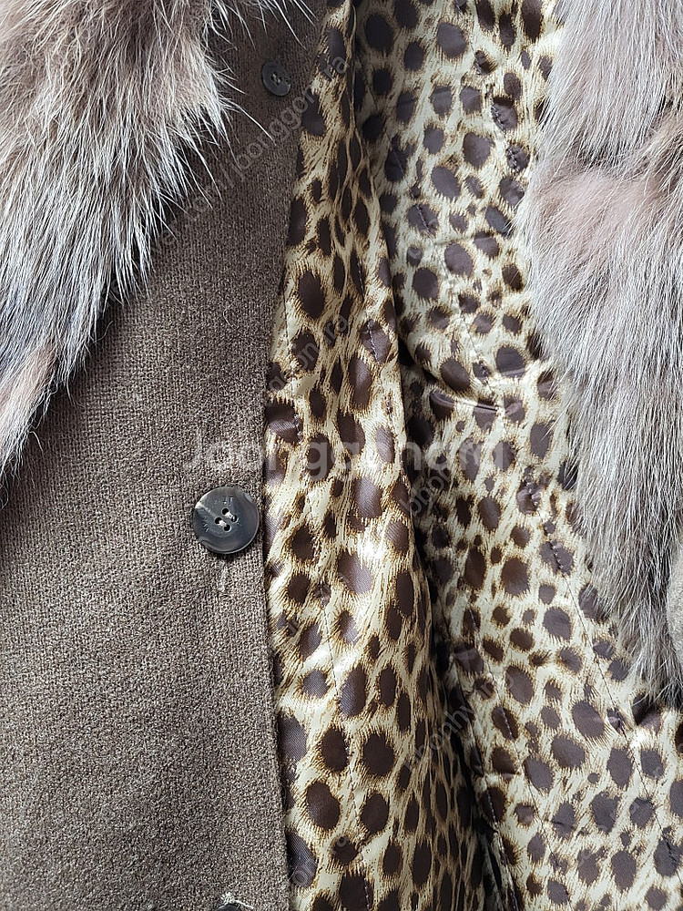 가격내려요!!!잇미샤 알파카 혼방 폭스 코트--4