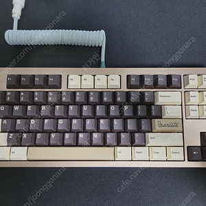 KBD8X MK3 모카 베어본 판매