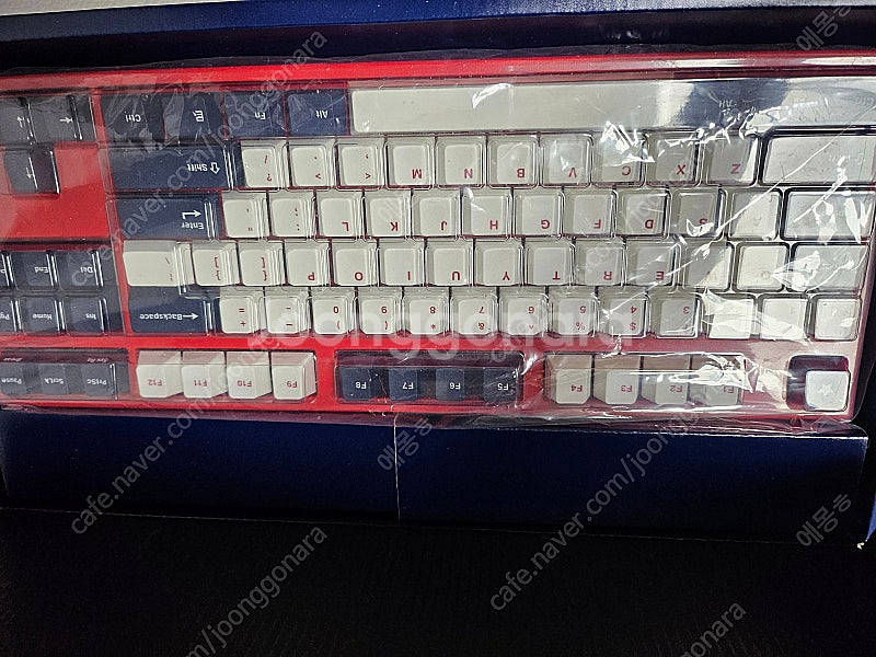 레오폴드 FC750R PD 화이트 블루스타 영문 저소음...--1