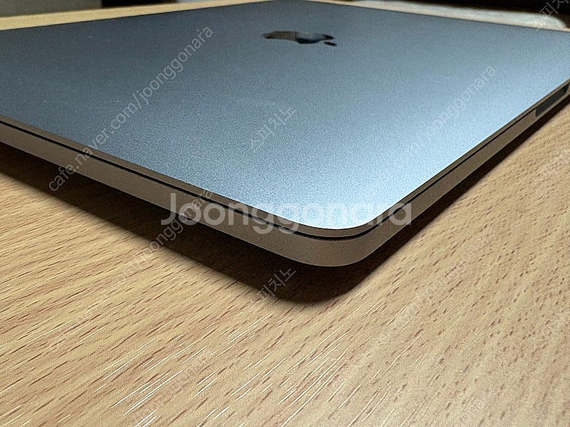 맥북프로 M2 13인치 16GB, 512 기스x (S급...--9