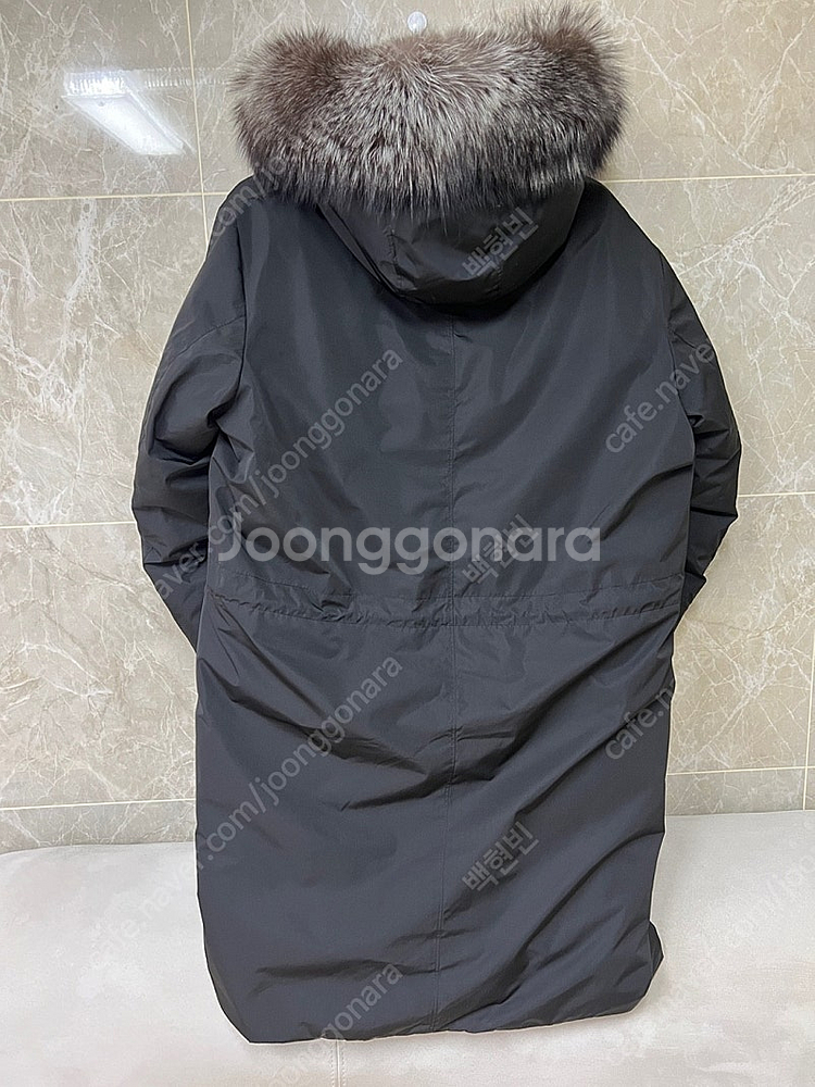 앤드지 폭스퍼 구스 맥스다운 105사이즈 블랙색상 팝니...--1