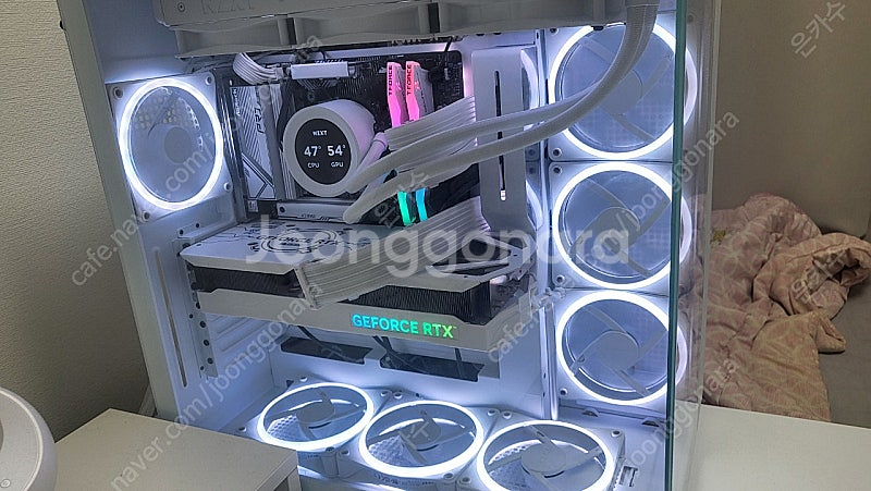 광주직거래/4070ti,7800x3d 컴퓨터팝니다.--0