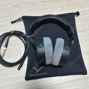 베이어다이나믹 DT 700 PRO X 판매합니다. BEYERDYNAMIC