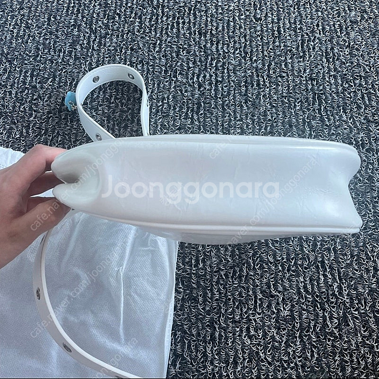 파인드 카푸어 숄더백--7