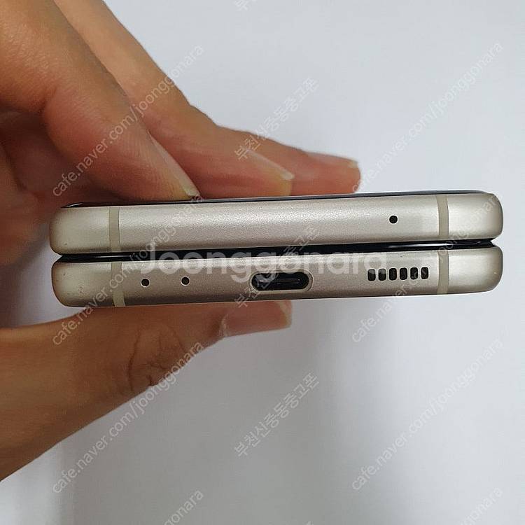 001680 Z플립3 KT크림256기가 무잔상중고 서브...--5