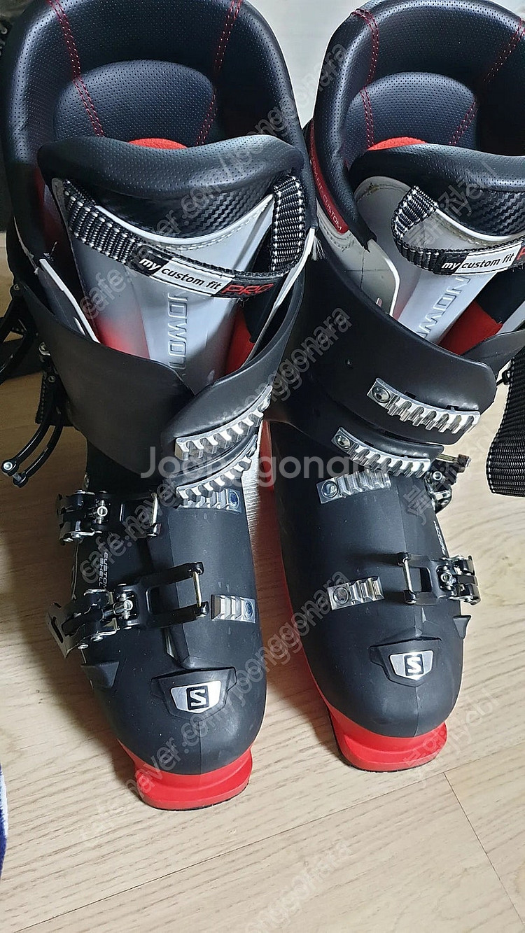 157아토믹 스키.바인딩.폴대2.스키부츠 255.265.275중 1개.풀세트--6