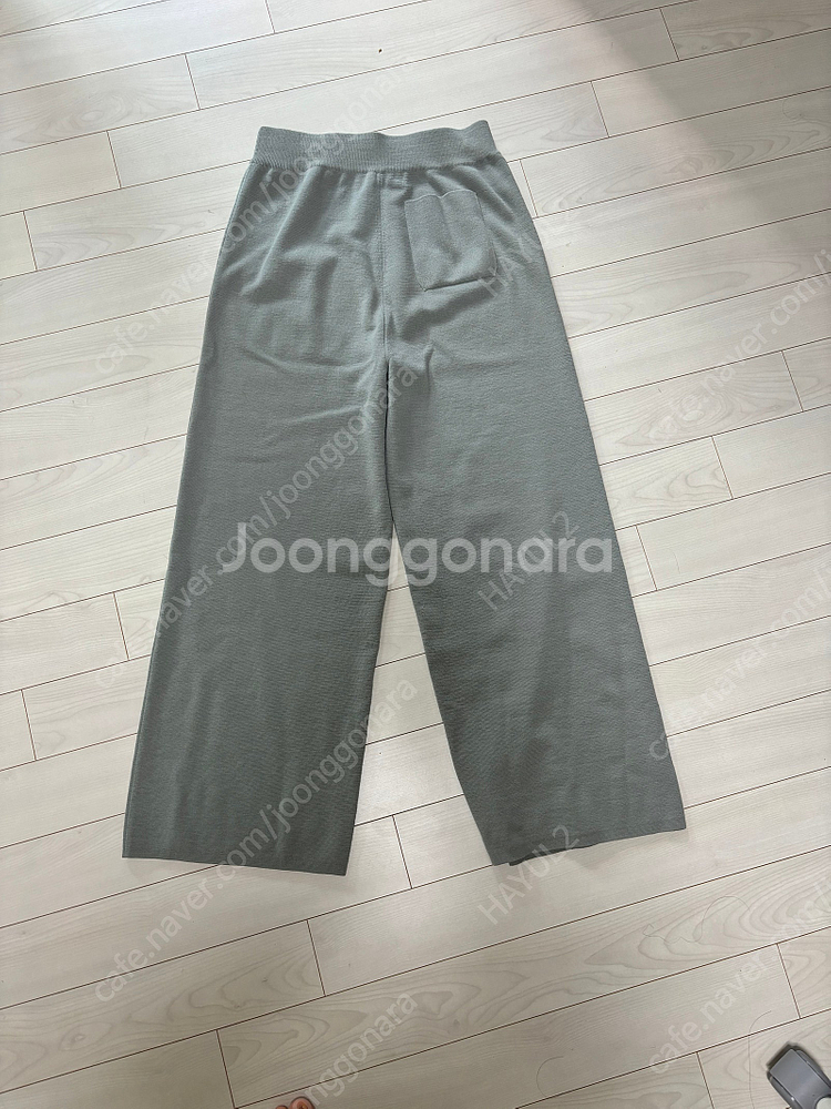 한섬 더캐시미어 신상 니트 가디건, 준지, Ami, 띠어리 니트, LATT 니트, 이세이미야케--7