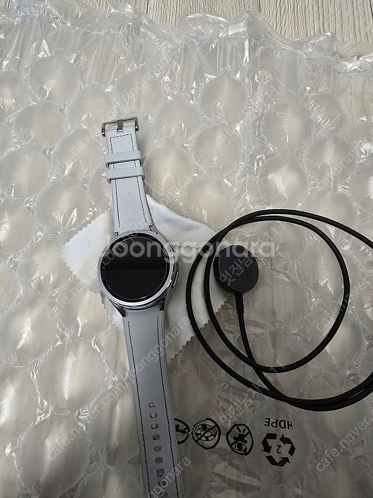 갤럭시워치6 클래식 47mm 블투(실버)--1