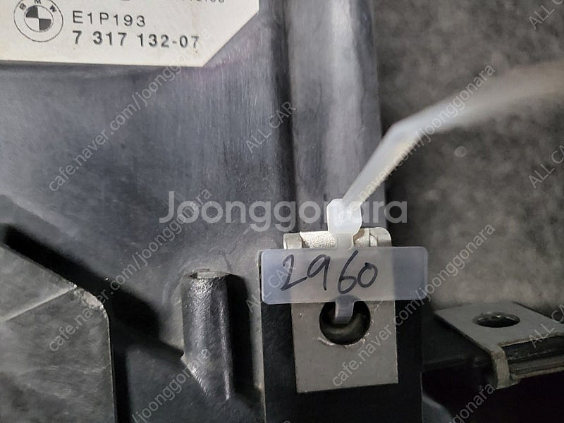 2960 BMW F바디 후기형 라이트 조수석 35만원*...--8