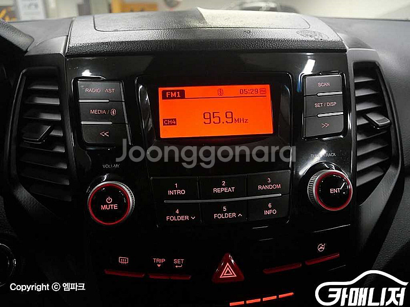 [KG모빌리티(쌍용) ]티볼리 에어 2WD 디젤 1.6...--5