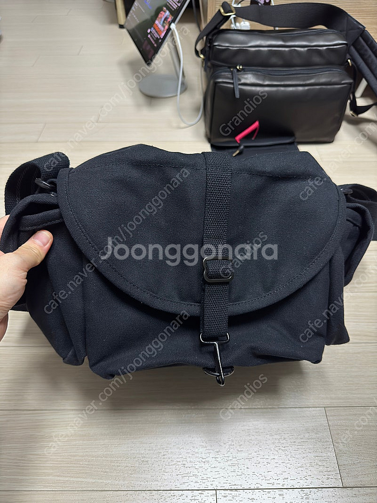 돔케 f3x 슈퍼컴팩트 블랙 15만원--0