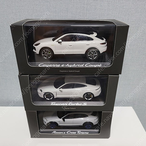 [가격인하] 1/18 BMW e92 M3 다이캐스트 피규어 1/43 포르쉐 타이칸 카이엔 미션이 아우디 A5